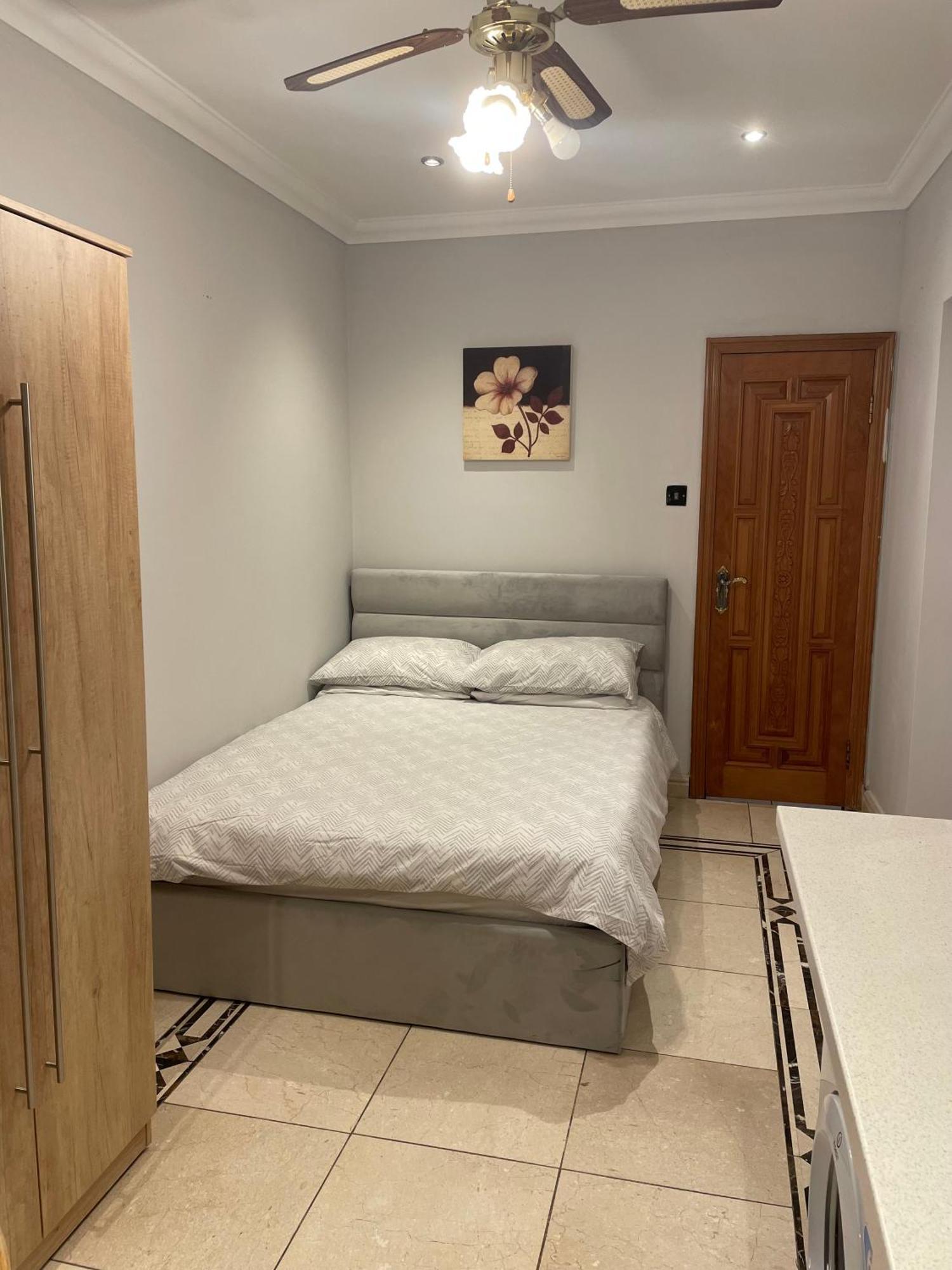 North London Studio Apartment Luaran gambar