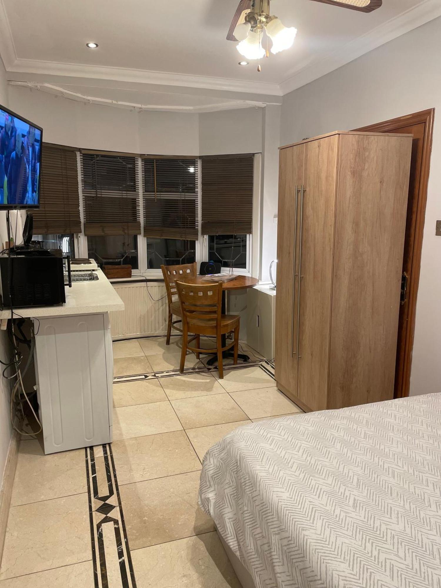 North London Studio Apartment Luaran gambar